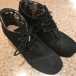 Toms Desert Wedge Bootie
